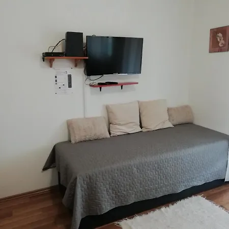 Vadasztanya Fogado Apartment *