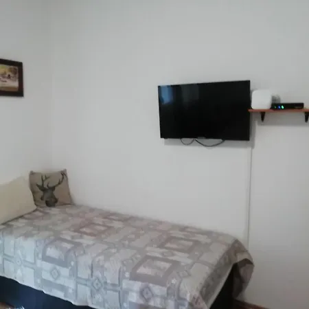 Vadasztanya Fogado Apartment *